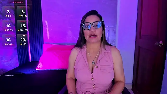 Agatha Pleasure online show from March 2, 12:12 pm