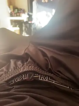 Djibi77 online show from November 3, 1:01 pm