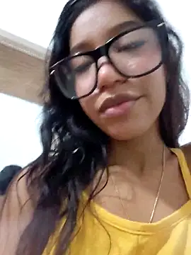 LeilaEbony online show from September 20, 11:55 am