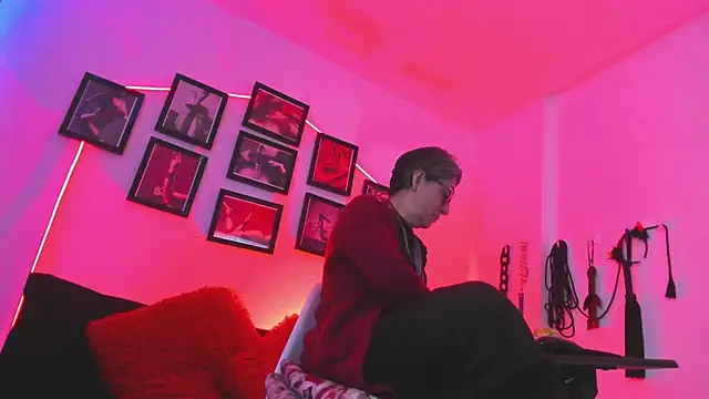 MistressNyx cg online show from January 6, 4:32 pm