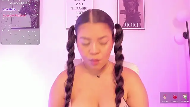 LizzyPonce online show from February 4, 7:03 am