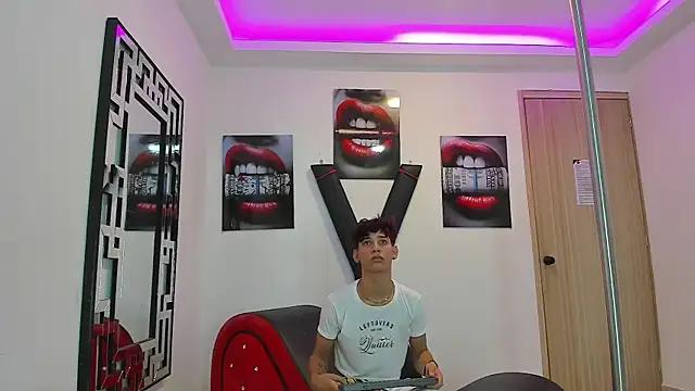 IMPERIAL GUYS01 online show from September 11, 1:28 am