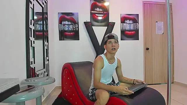 IMPERIAL GUYS01 online show from September 12, 1:28 am