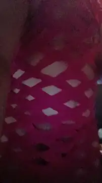 Snapshot of Crossedsissy chatting on June 13, 1:36 am Crossedsissy online show from June 13, 1:36 am