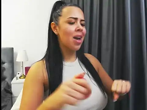 Casiana  online show from November 12, 10:52 pm