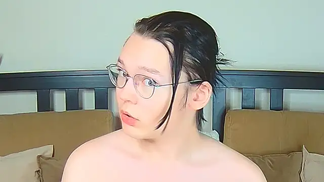 Snapshot of Derek_Carter chatting on October 29, 12:40 pm Derek Carter online show from October 29, 12:40 pm