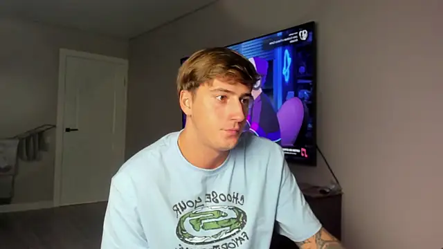 Snapshot of DaniHort chatting on January 9, 1:14 pm DaniHort online show from January 9, 1:14 pm