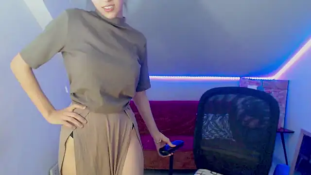 BonniePearson online show from September 16, 9:27 pm