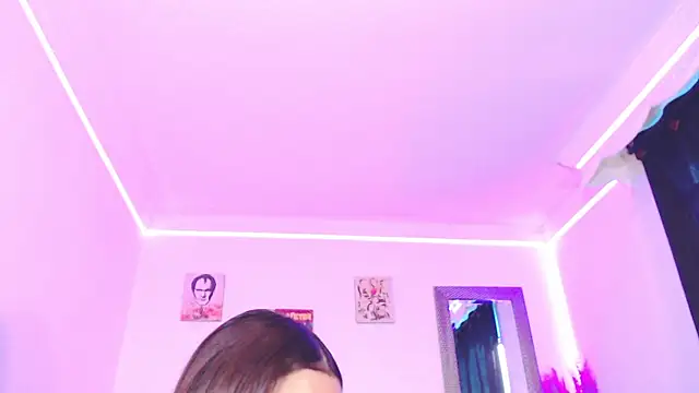 Snapshot of Anna_belly chatting on September 18, 1:35 pm Anna belly online show from September 18, 1:35 pm