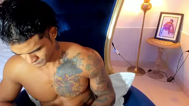 antonio  444 online show from November 19, 11:10 am