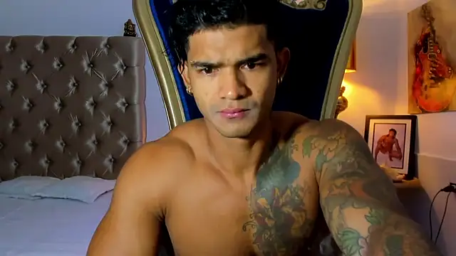 antonio  444 online show from December 5, 12:25 pm