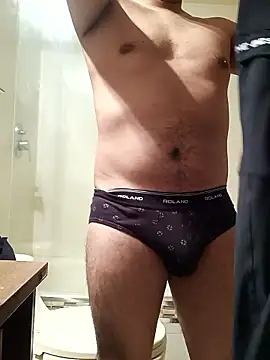 Snapshot of Mark97AE chatting on January 11, 2:00 pm Mark97AE online show from January 11, 2:00 pm