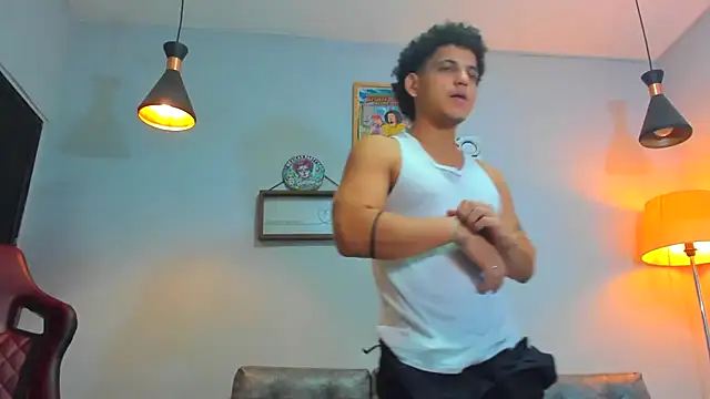 Xfire boy69 online show from December 3, 1:31 pm