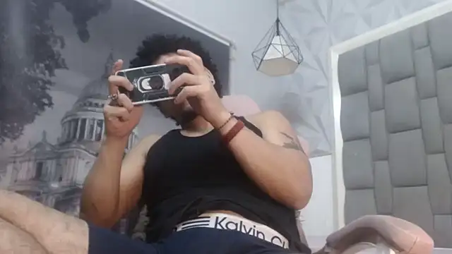 Xfire boy69 online show from March 1, 5:37 pm