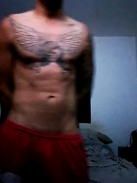 bigandstrong2217 online show from February 5, 3:33 am