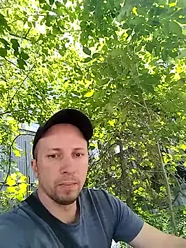 Snapshot of hornny_boy35 chatting on August 3, 9:59 am hornny boy35 online show from August 3, 9:59 am