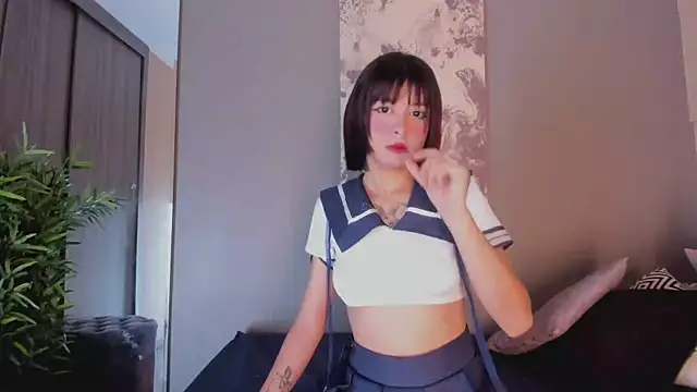 Snapshot of Blue_Sixx chatting on February 5, 1:38 pm Blue Sixx online show from February 5, 1:38 pm