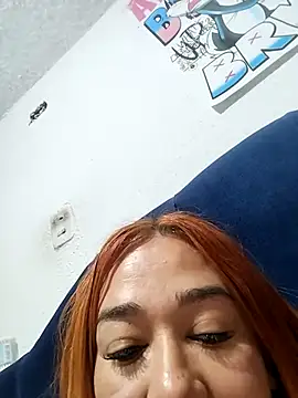 Snapshot of MOM_CAMILA chatting on March 1, 9:06 pm MOM CAMILA online show from March 1, 9:06 pm