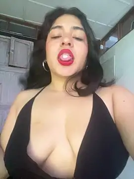 EmilyNoir1 online show from May 24, 10:53 am