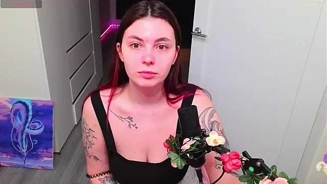 Snapshot of peachyness chatting on March 4, 10:16 pm peachyness online show from March 4, 10:16 pm