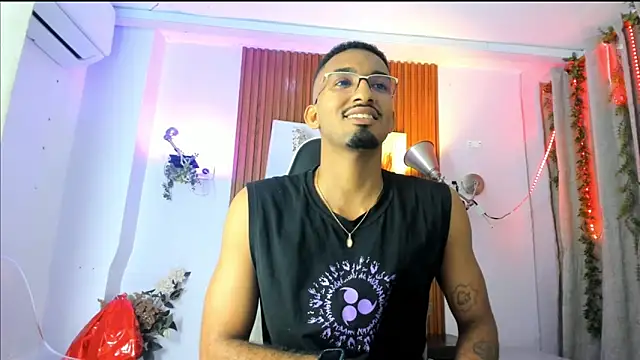 Darwin mayo online show from October 13, 5:24 pm