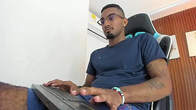 Darwin mayo online show from June 3, 5:29 pm
