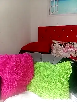 GoldSnowXxX online show from April 5, 2:58 pm