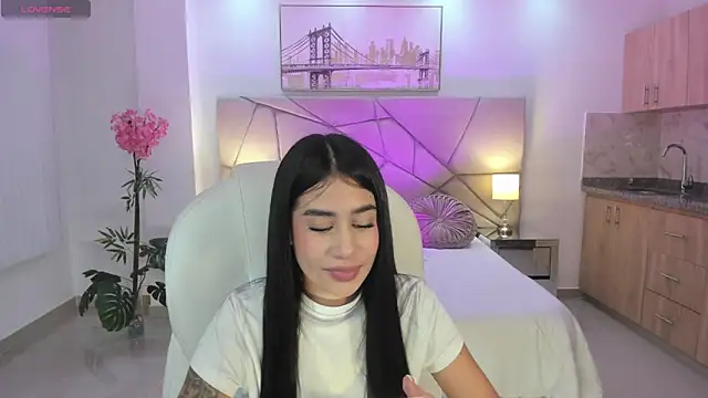 miranda crawfor online show from February 14, 4:20 am