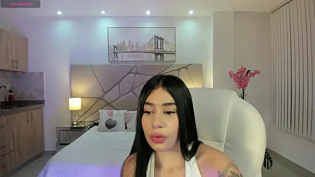 miranda crawfor online show from March 4, 6:52 am