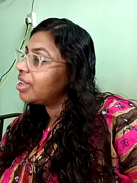 zara-mallus online show from September 22, 7:05 pm