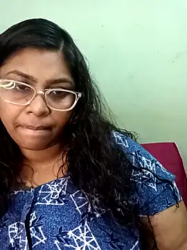 zara-mallus online show from October 3, 7:00 pm