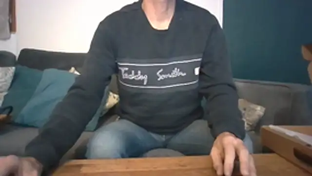 Snapshot of french_male_whore@xh chatting on December 3, 6:54 am french male whorexh online show from December 3, 6:54 am