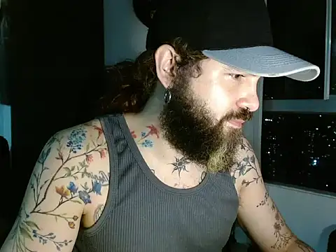 Snapshot of kingcat420 chatting on March 2, 12:46 am kingcat420 online show from March 2, 12:46 am