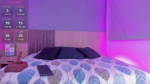 Atenea Clerk online show from December 17, 11:49 am