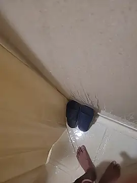 Snapshot of catluvr999 chatting on February 10, 7:07 pm catluvr999 online show from February 10, 7:07 pm