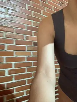 Snapshot of ashleyy20 chatting on July 14, 2:23 pm ashleyy20 online show from July 14, 2:23 pm