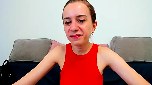 Snapshot of alisaakiss chatting on June 30, 6:47 am alisaakiss online show from June 30, 6:47 am
