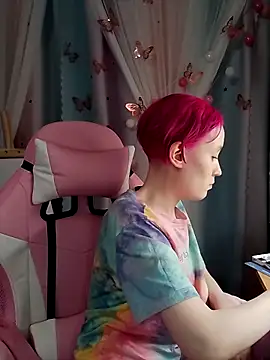 Fuzzy Unicorn online show from November 8, 7:34 pm