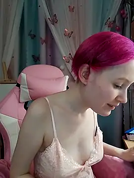 Fuzzy Unicorn online show from November 25, 7:36 pm