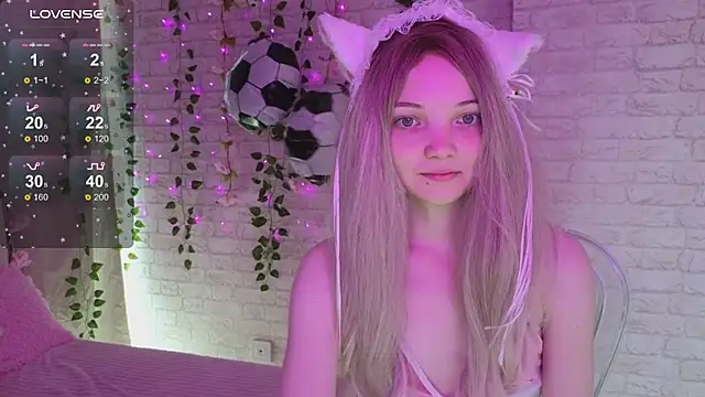 AnimeAlica18 online show from July 11, 3:31 am