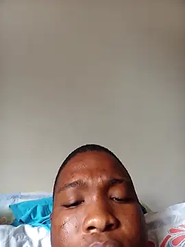 Snapshot of BlamedSimple chatting on December 19, 11:28 am BlamedSimple online show from December 19, 11:28 am