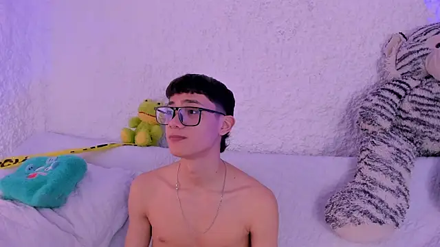 thiago kinghot online show from November 10, 5:39 am