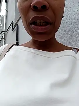 Flacidas online show from November 1, 9:00 am