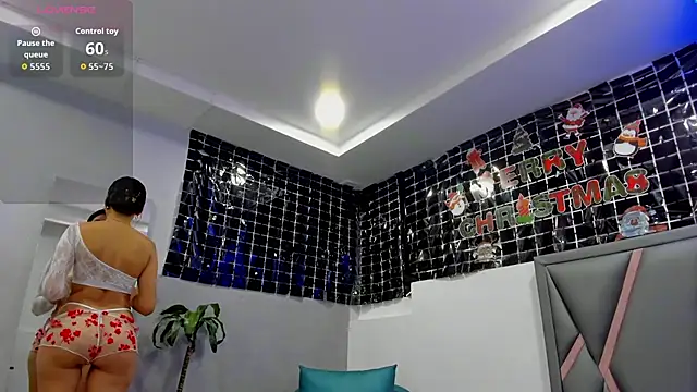 klariz09 online show from December 4, 8:39 pm