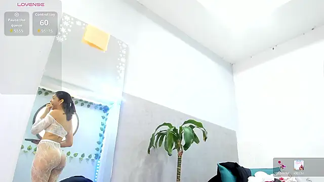 klariz09 online show from January 11, 2:00 pm