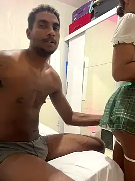 Snapshot of DiamanteNegro- chatting on November 15, 10:26 pm DiamanteNegro- online show from November 15, 10:26 pm