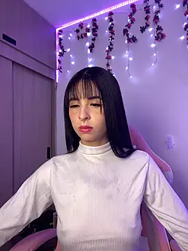 Lia  1 online show from January 6, 9:07 pm