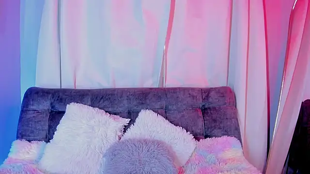 Billie Eilish online show from November 19, 7:36 pm