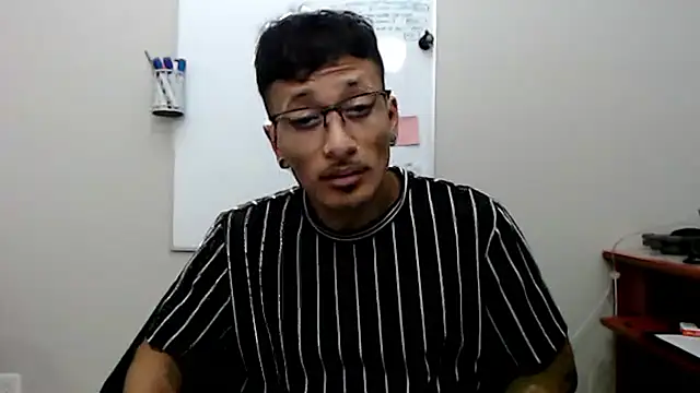 tanjir020 online show from February 12, 8:09 am