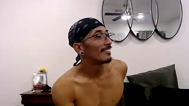 tanjir020 online show from April 17, 12:19 pm